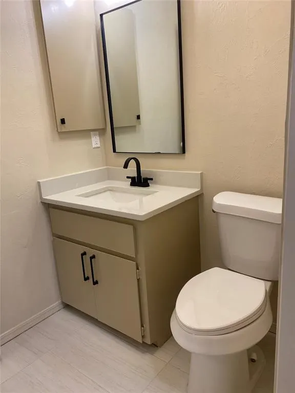 Photo 30 — 10124 Hefner Village Terrace, Oklahoma City, OK 73162