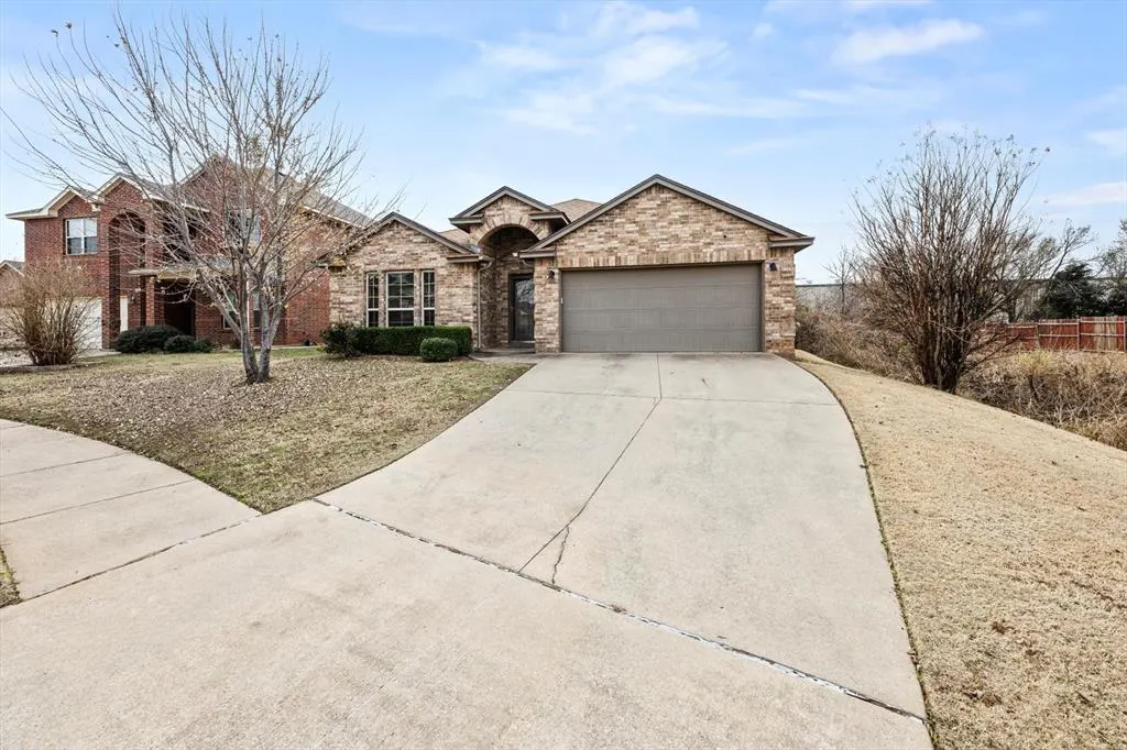 Photo 2 — 8912 NW 103rd Street, Oklahoma City, OK 73162
