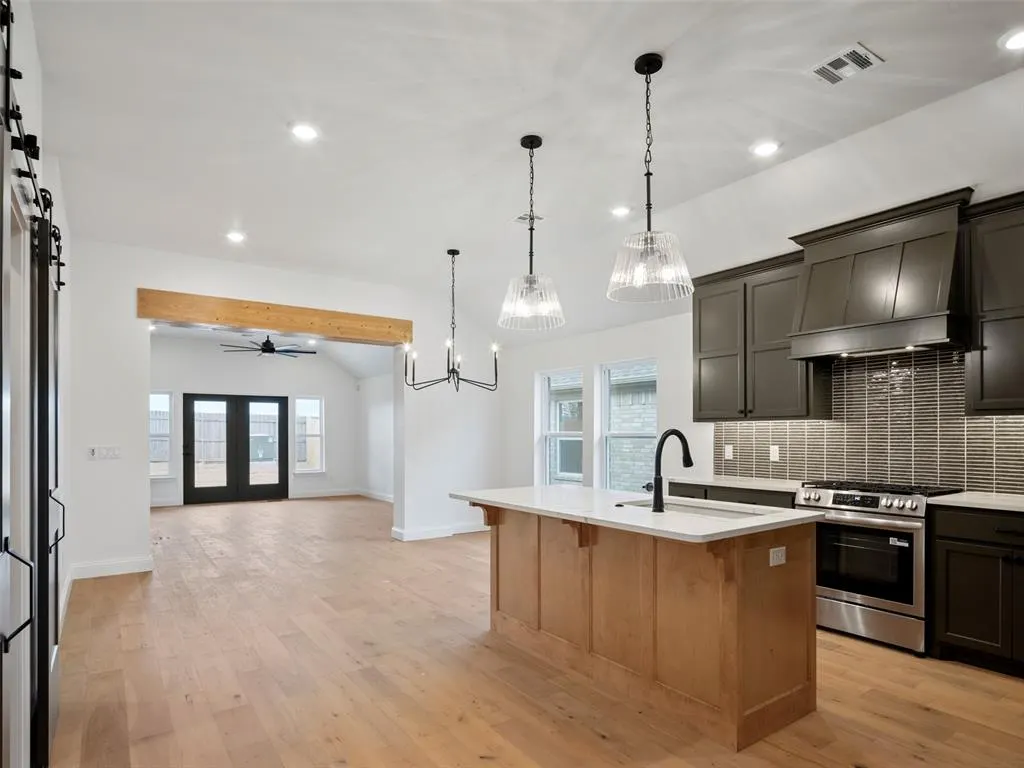 Photo 13 — 16313 Blackberry Farm Road, Oklahoma City, OK 73013