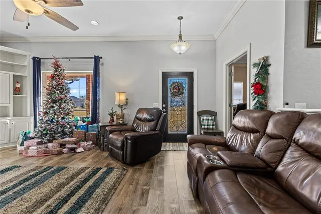 Photo 5 — 105 Jakes Place, Weatherford, OK 73096