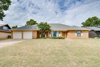 Sold home at 2325 NW 112th Terrace