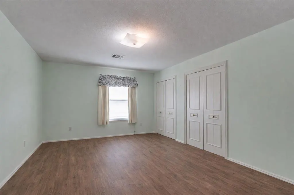 Photo 19 — 2325 NW 112th Terrace, Oklahoma City, OK 73120