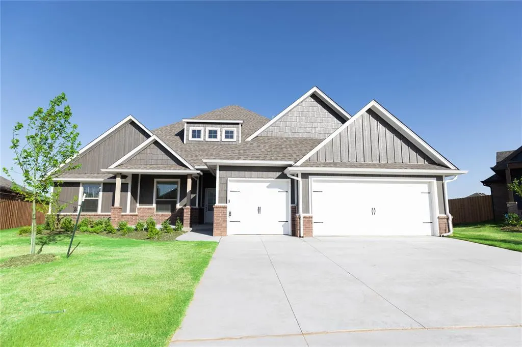Photo 2 — 8717 Ryker Road, Yukon, OK 73099