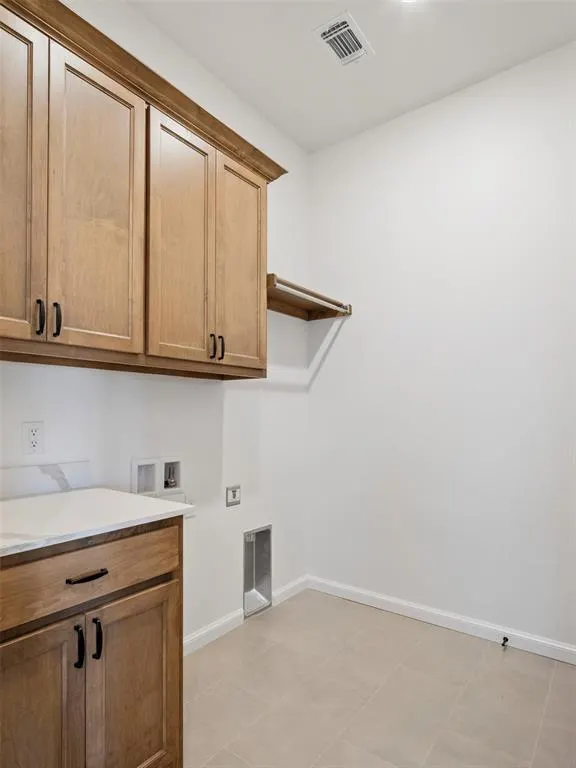 Photo 8 — 3714 Hardy Drive, Norman, OK 73069