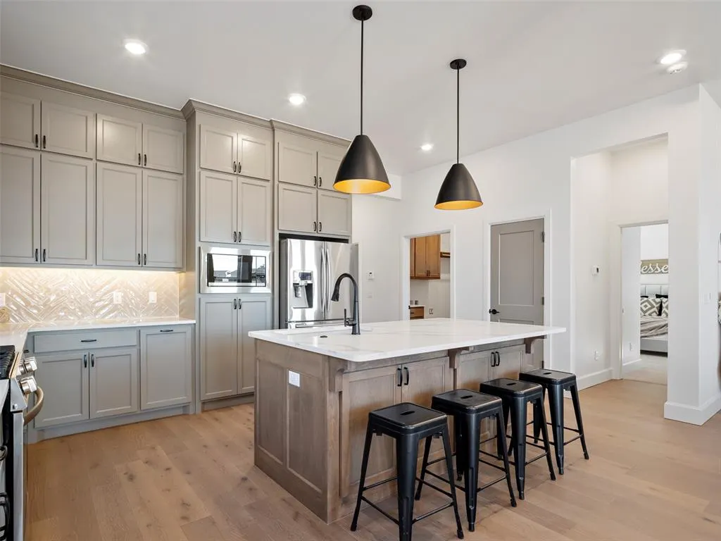 Photo 14 — 3714 Hardy Drive, Norman, OK 73069