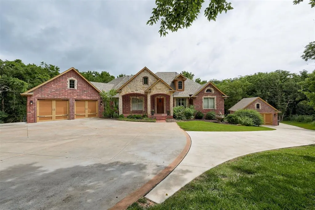 Photo 47 — 1918 Winding Ridge Road, Edmond, OK 73034