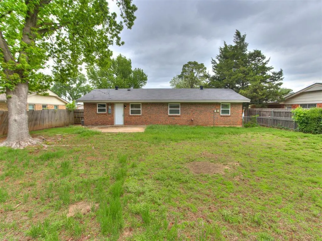 Photo 26 — 1612 Cherry Stone Street, Norman, OK 73072