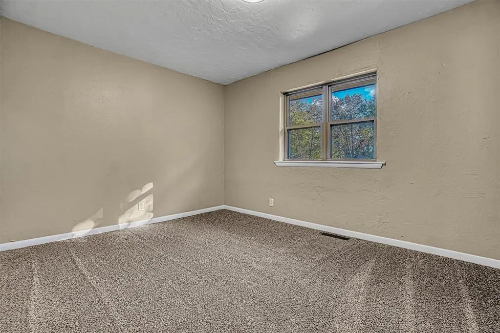 Photo 19 — 602 N Oklahoma Avenue, Elk City, OK 73644