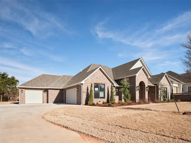 Photo 3 — 9225 SW 90th Street, Mustang, OK 73064