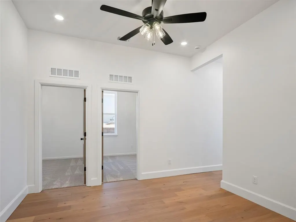 Photo 9 — 9225 SW 90th Street, Mustang, OK 73064