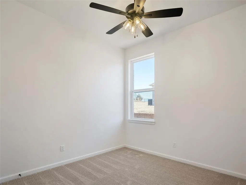Photo 11 — 9225 SW 90th Street, Mustang, OK 73064