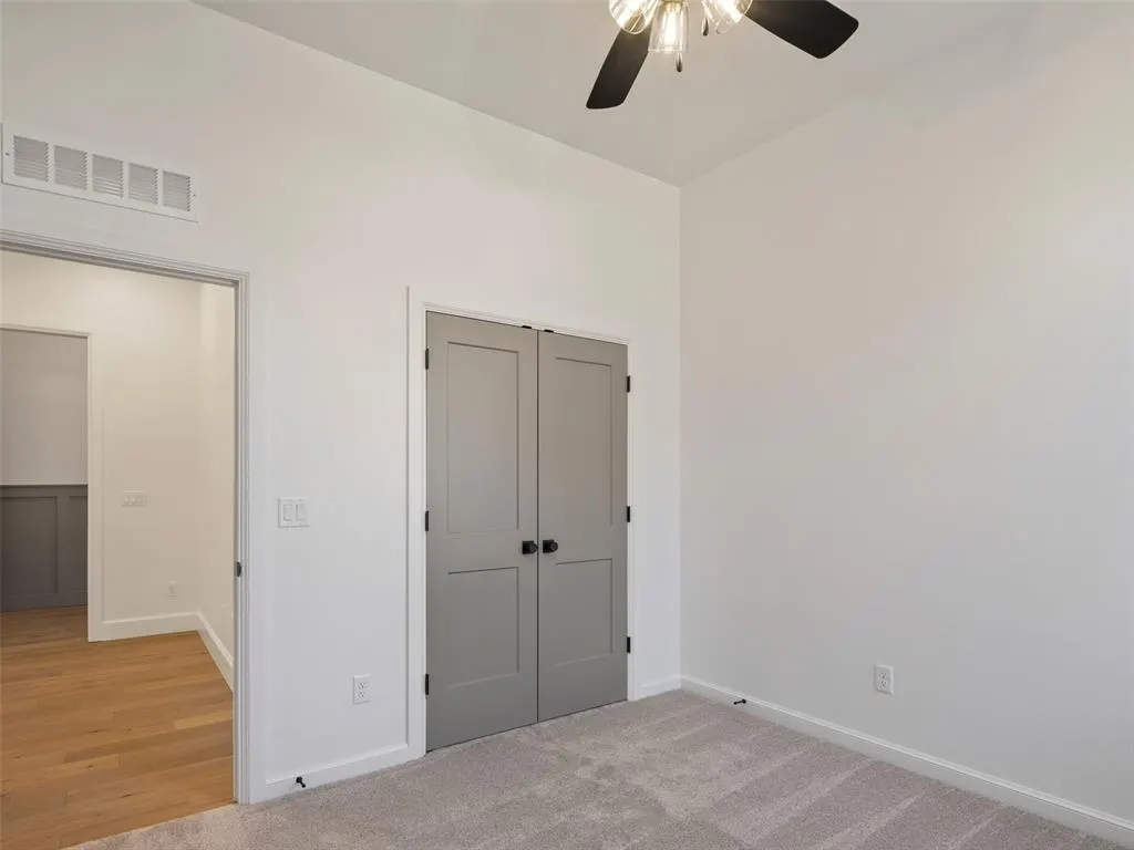 Photo 12 — 9225 SW 90th Street, Mustang, OK 73064