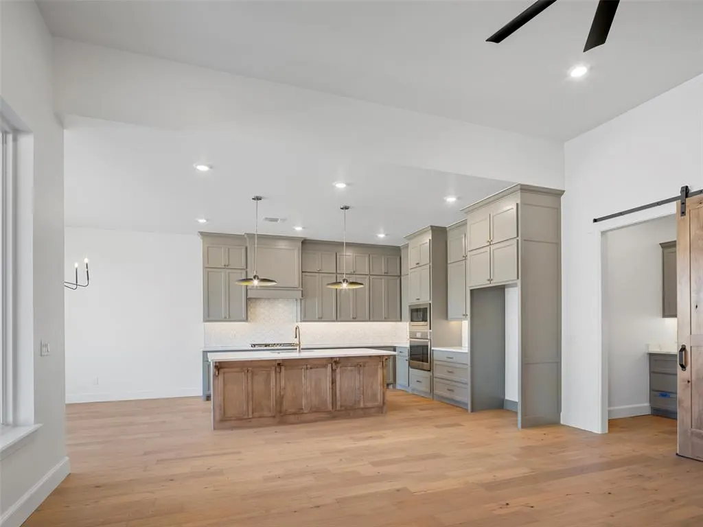 Photo 21 — 9225 SW 90th Street, Mustang, OK 73064