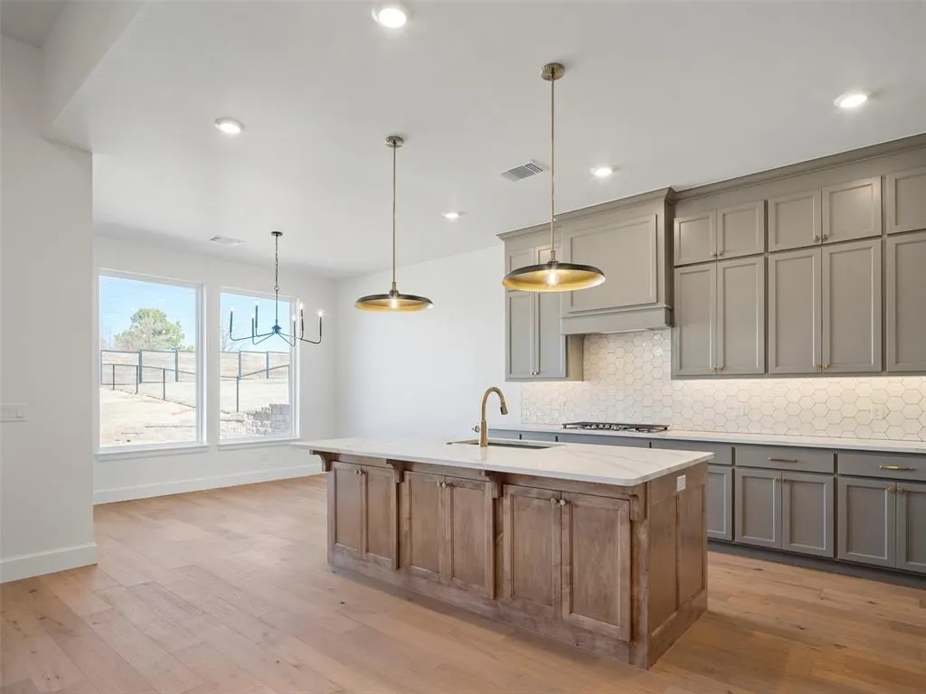 Photo 23 — 9225 SW 90th Street, Mustang, OK 73064