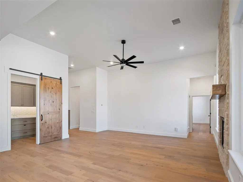 Photo 31 — 9225 SW 90th Street, Mustang, OK 73064