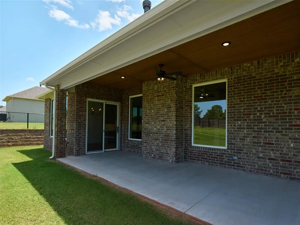 Photo 44 — 9225 SW 90th Street, Mustang, OK 73064