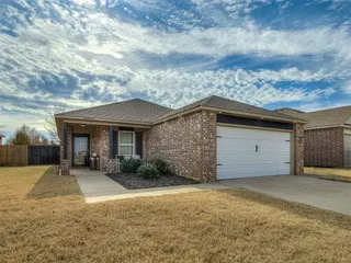 Sold home at 10452 NW 17th Street