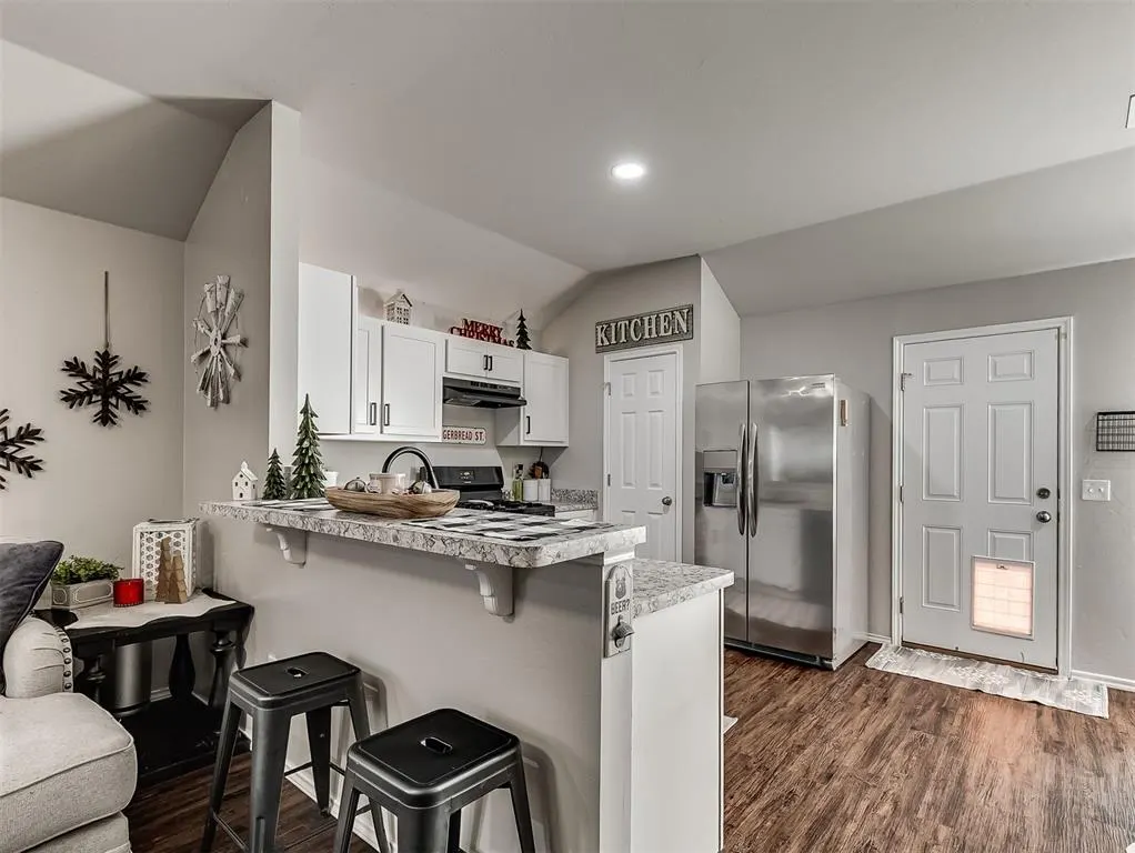 Photo 5 — 10452 NW 17th Street, Oklahoma City, OK 73127