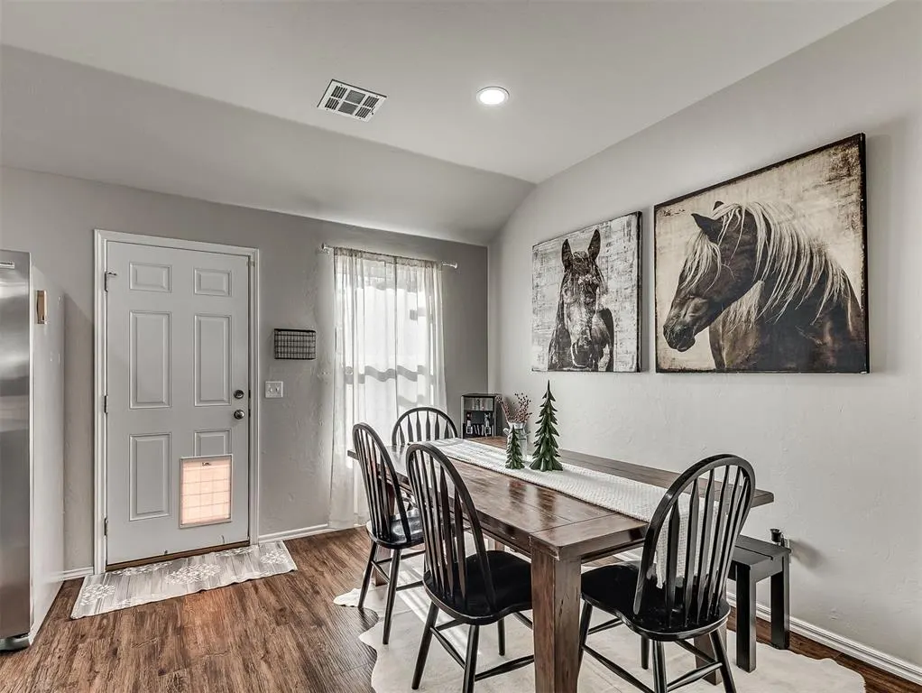 Photo 9 — 10452 NW 17th Street, Oklahoma City, OK 73127