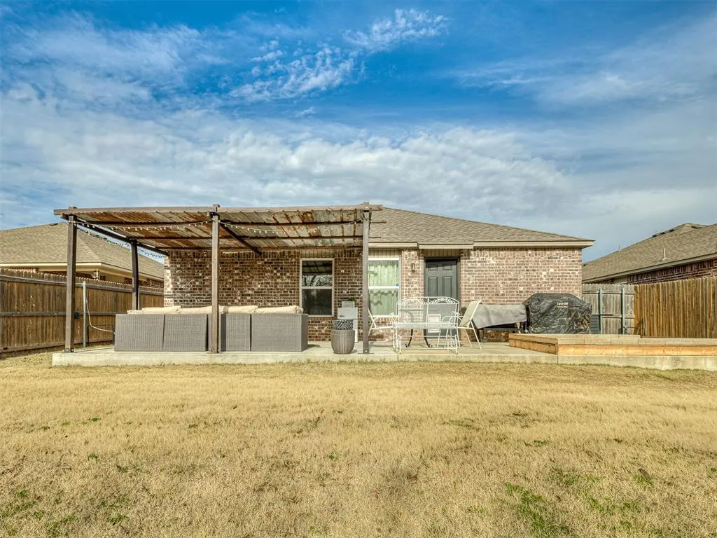 Photo 22 — 10452 NW 17th Street, Oklahoma City, OK 73127