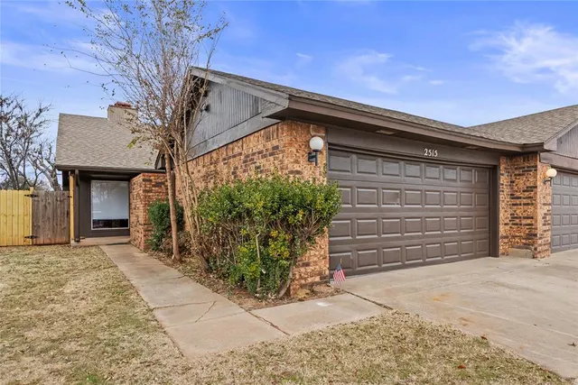 Front exterior — 2515 W Hefner Road, Oklahoma City, OK 73120