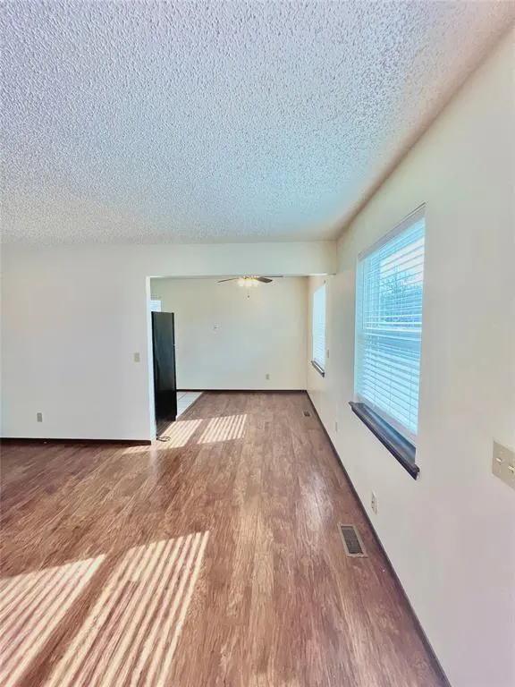 Photo 4 — 309 Falcon Court 1, Norman, OK 73069