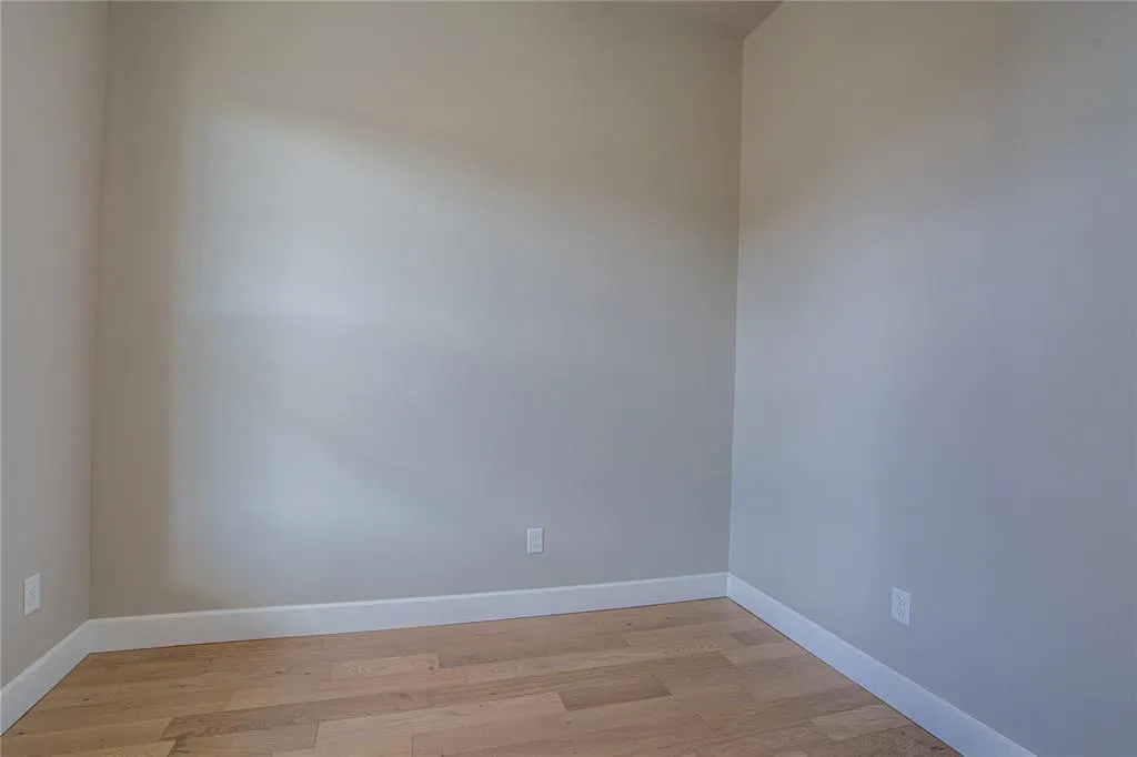 Photo 10 — 1050 Colonial Avenue, Tuttle, OK 73089