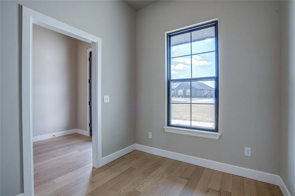 Photo 11 — 1050 Colonial Avenue, Tuttle, OK 73089