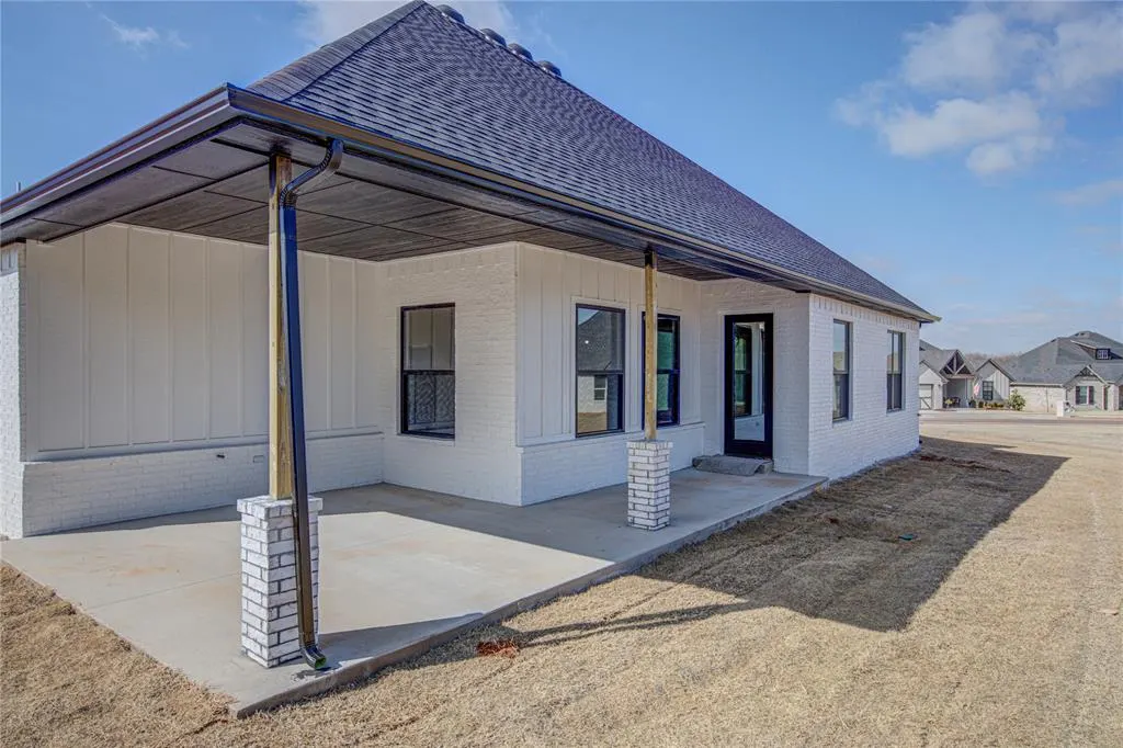 Photo 27 — 1050 Colonial Avenue, Tuttle, OK 73089