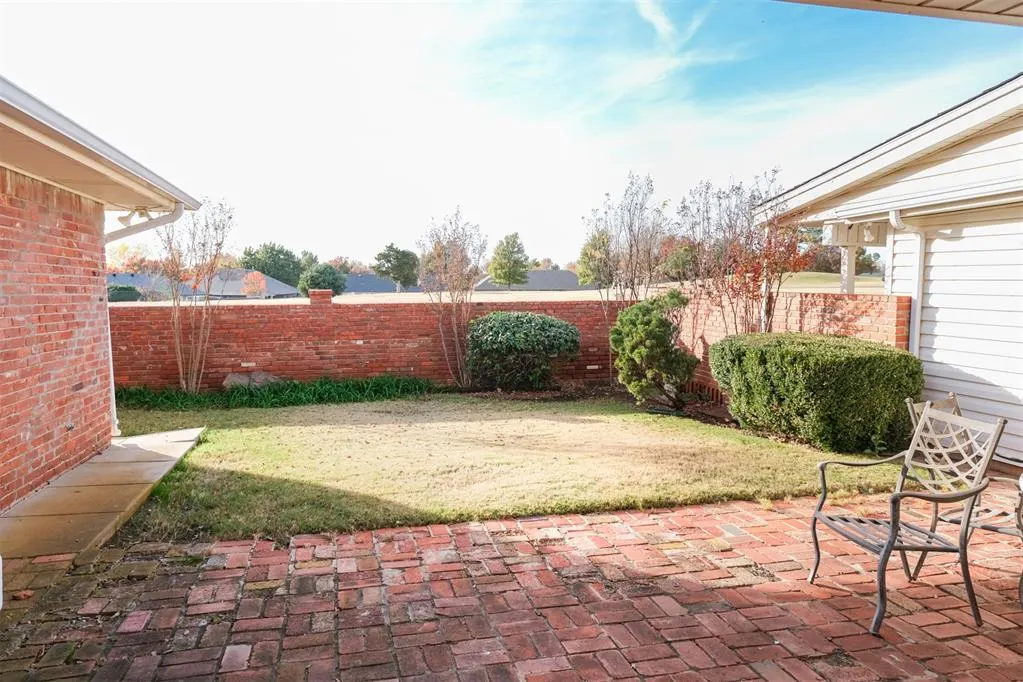 Photo 34 — 12417 Green Valley Drive, Oklahoma City, OK 73120