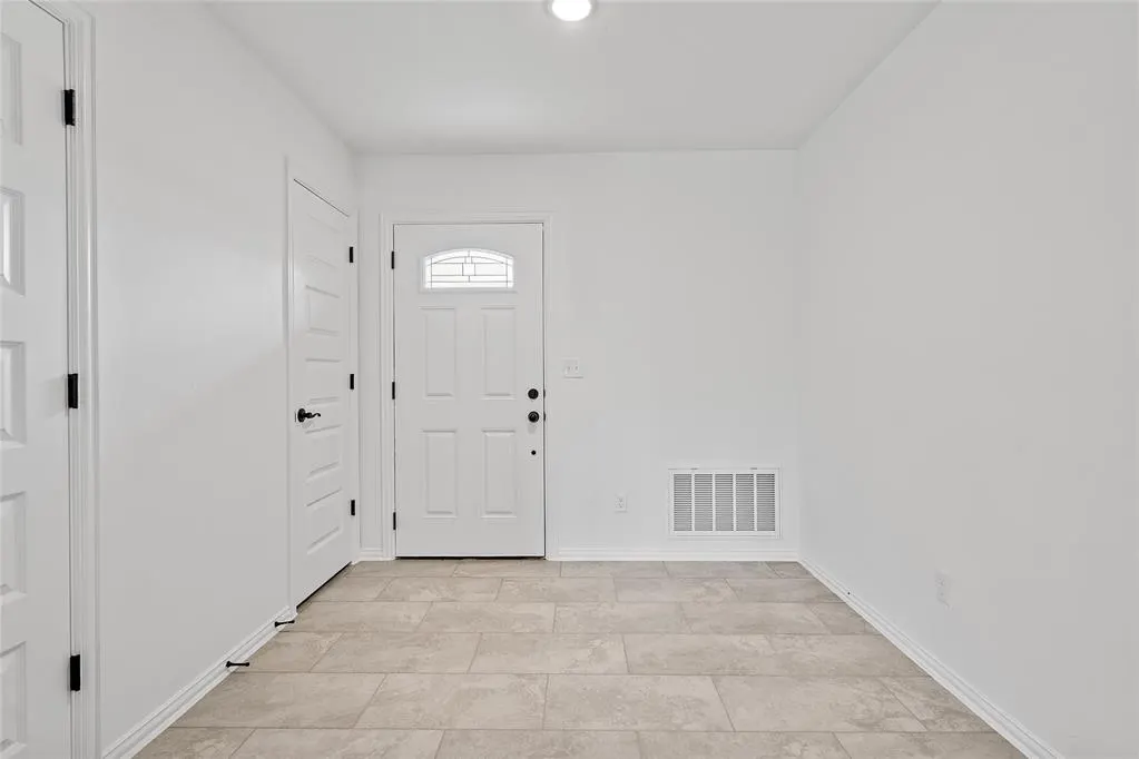 Photo 3 — 815 Indian Plains Road, Ardmore, OK 73401