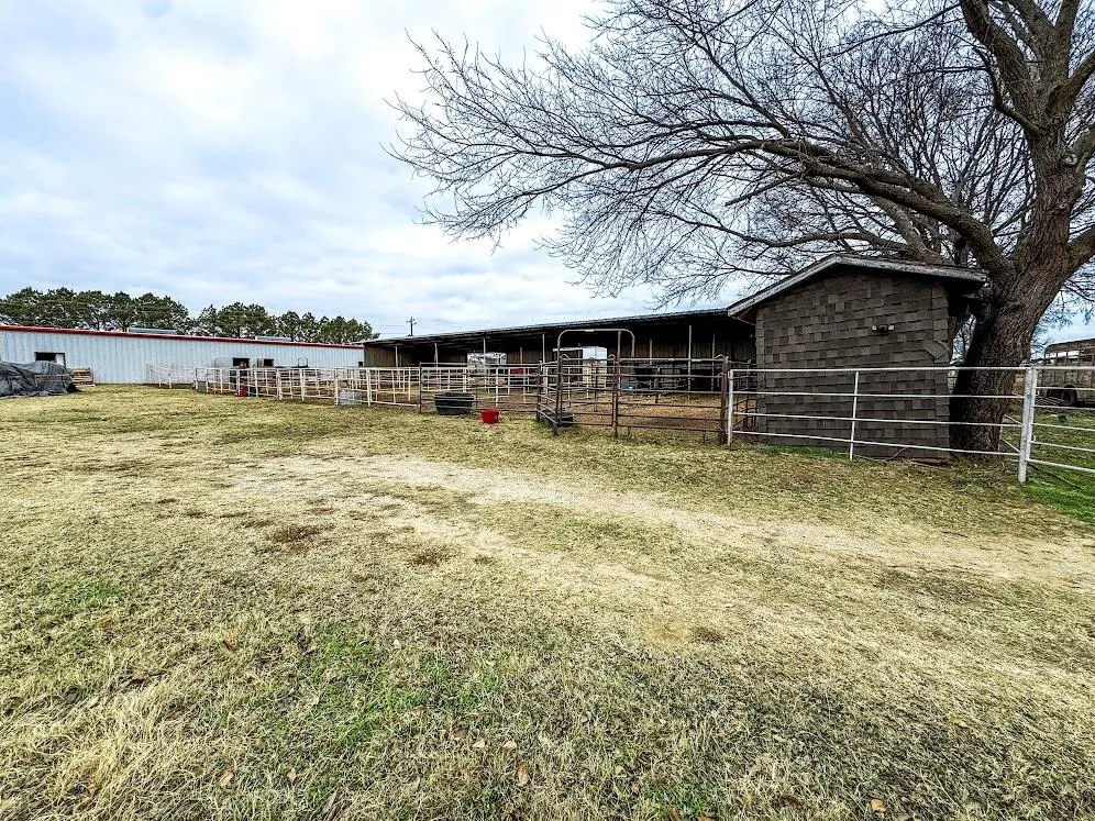 Photo 31 — 19401 144 Street, Lexington, OK 73051
