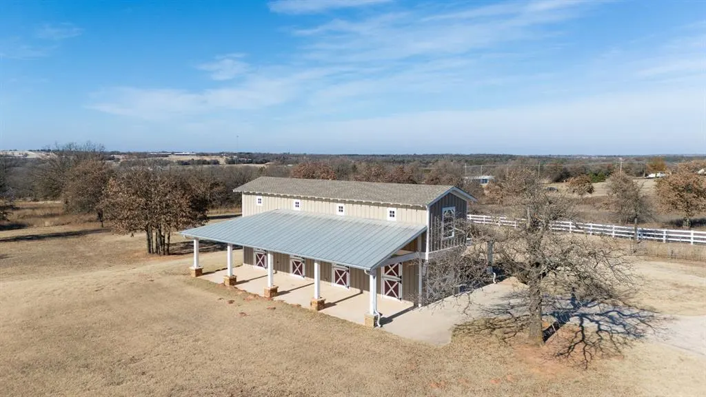 Photo 41 — 9438 Creek View, Guthrie, OK 73044