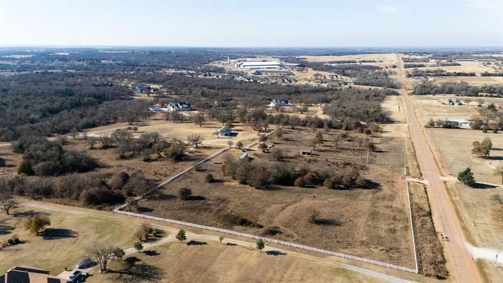 Photo 44 — 9438 Creek View, Guthrie, OK 73044