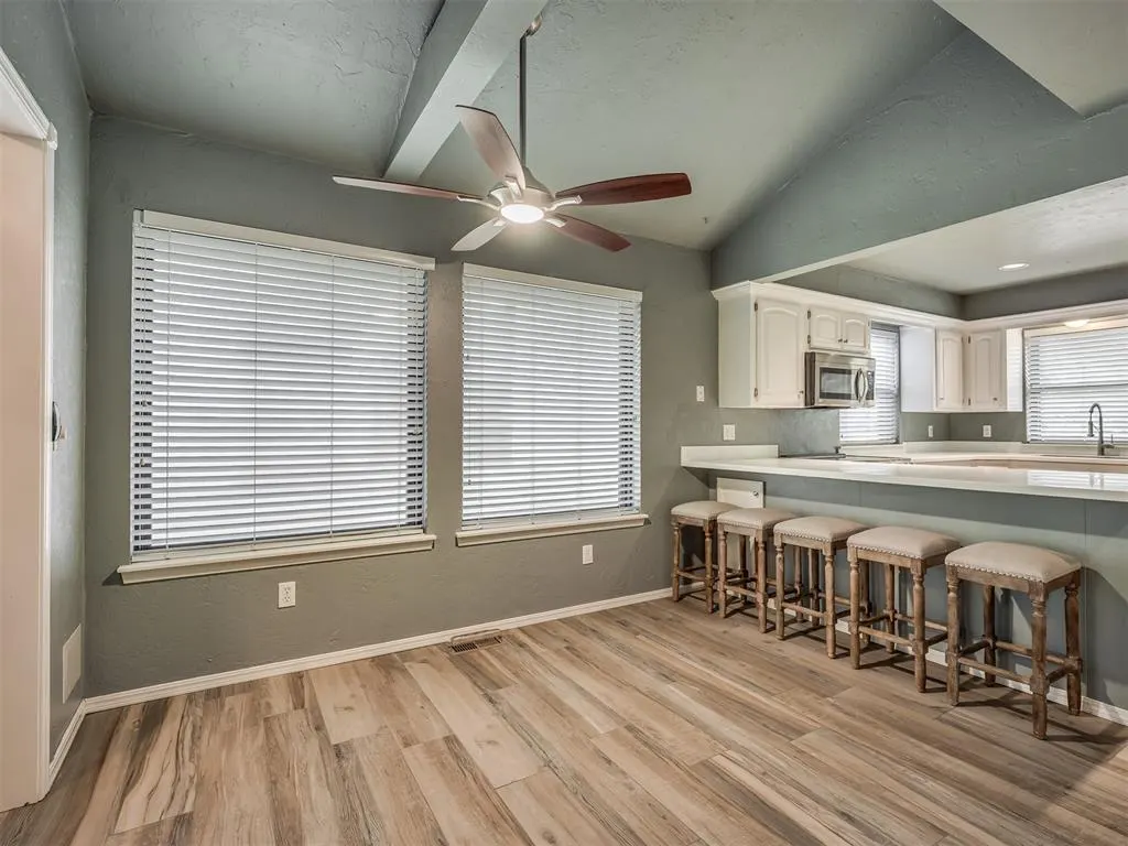 Photo 18 — 9923 Hefner Village Place, Oklahoma City, OK 73162