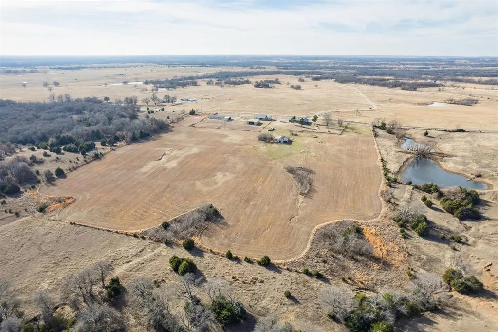 Photo 35 — 24411 N County Road 3210 Road, Elmore City, OK 73433