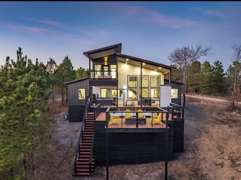 Photo 2 — 1104 Kaisley Blue Eye Way, Broken Bow, OK 74728