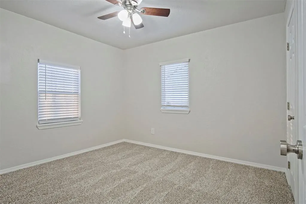 Photo 34 — 1112 County Street 2910, Tuttle, OK 73089