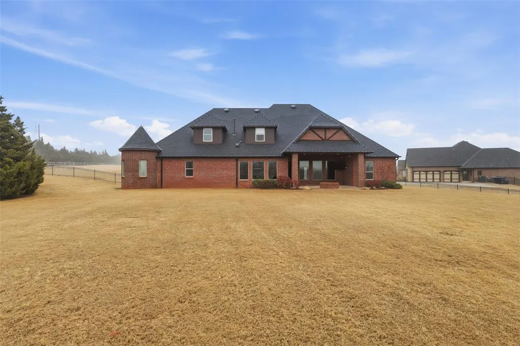 Photo 45 — 22087 Black Walnut Circle, Edmond, OK 73012