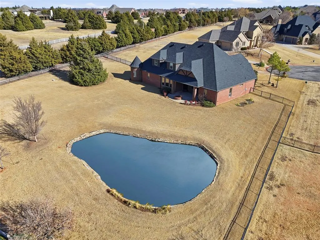 Photo 49 — 22087 Black Walnut Circle, Edmond, OK 73012