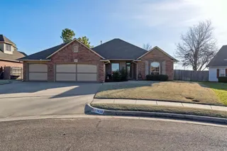 Sold home at 3632 SW 130th Street