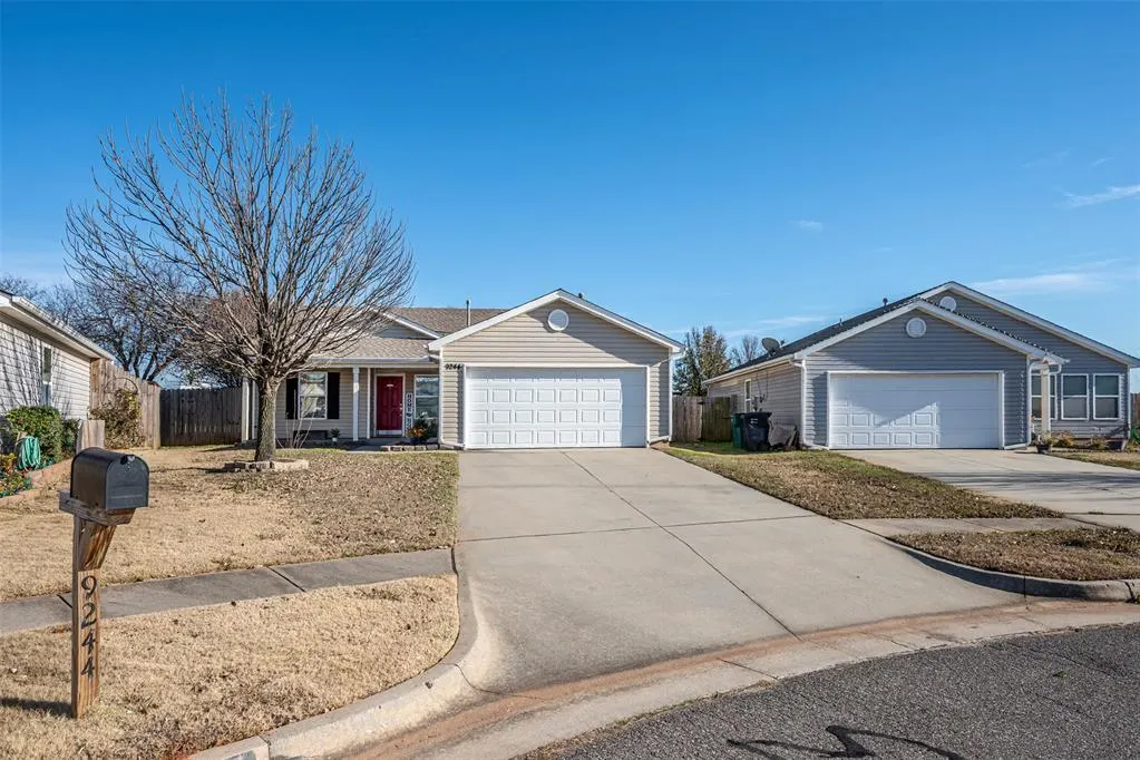 Photo 3 — 9244 Snowberry Drive, Oklahoma City, OK 73165