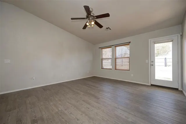 Photo 7 — 9244 Snowberry Drive, Oklahoma City, OK 73165
