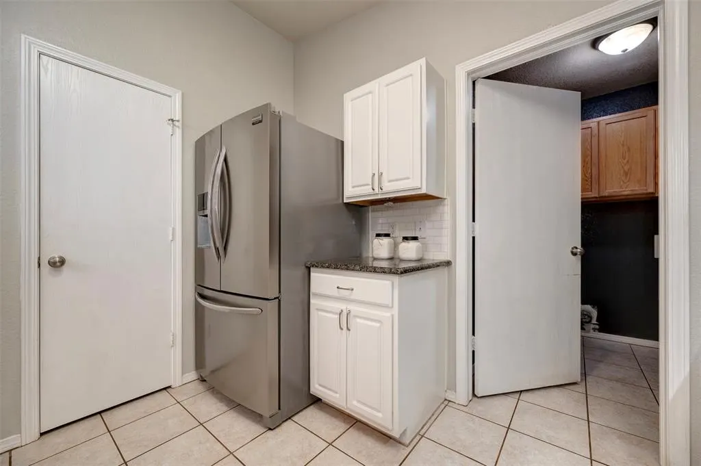 Photo 14 — 9244 Snowberry Drive, Oklahoma City, OK 73165