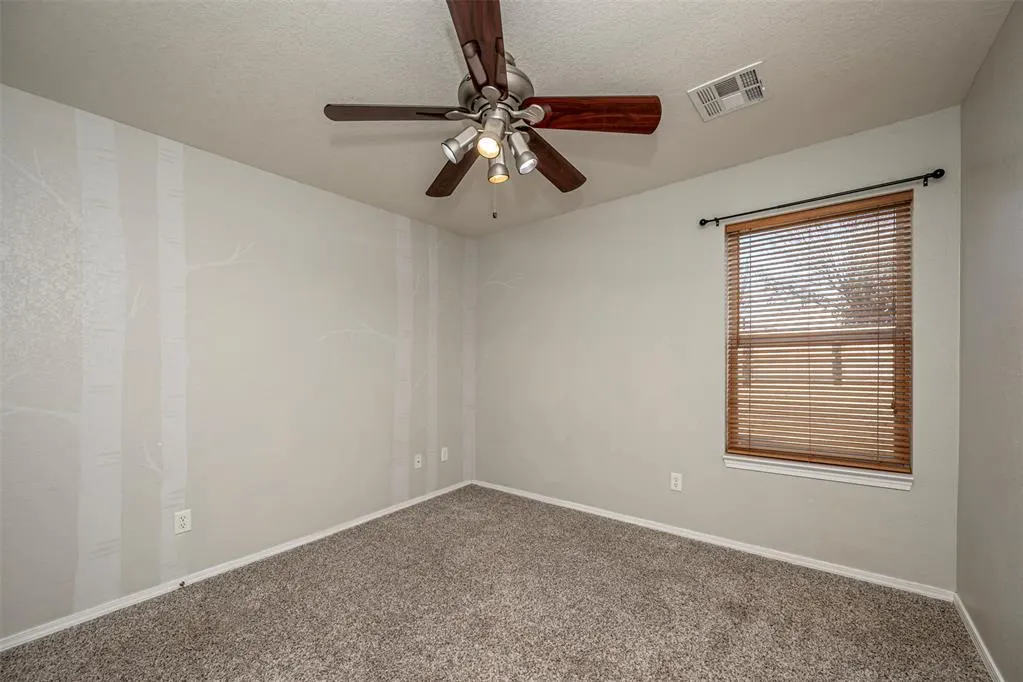 Photo 20 — 9244 Snowberry Drive, Oklahoma City, OK 73165