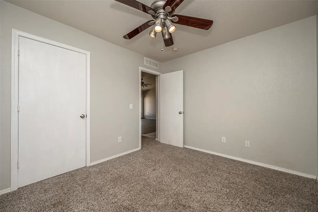 Photo 22 — 9244 Snowberry Drive, Oklahoma City, OK 73165