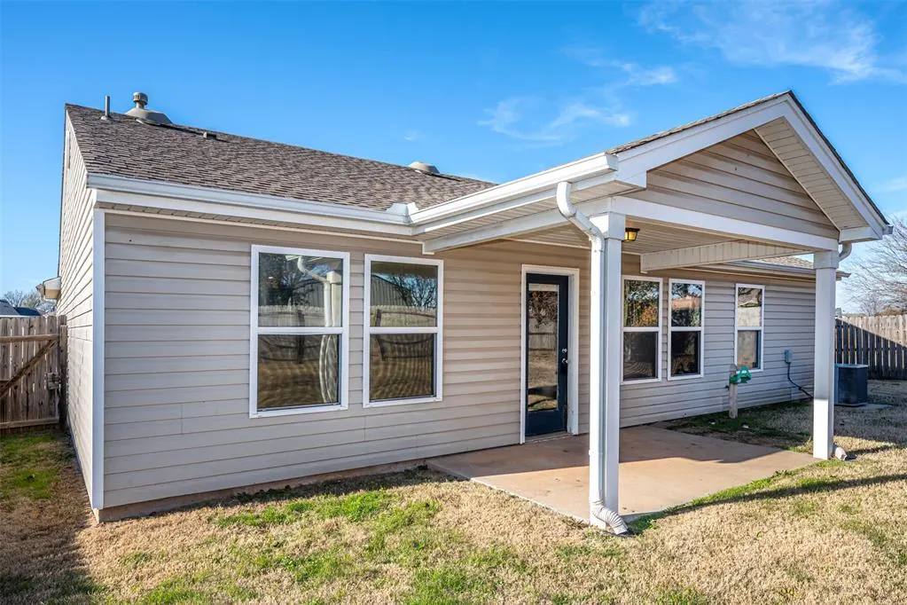 Photo 30 — 9244 Snowberry Drive, Oklahoma City, OK 73165