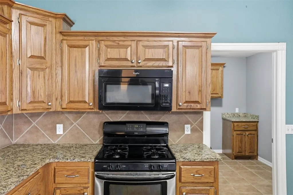 Photo 17 — 1115 N 3rd Avenue, Stroud, OK 74079