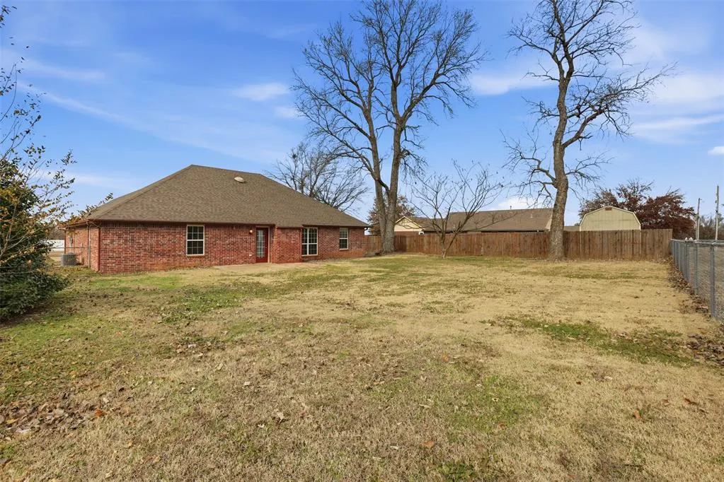 Photo 31 — 1115 N 3rd Avenue, Stroud, OK 74079