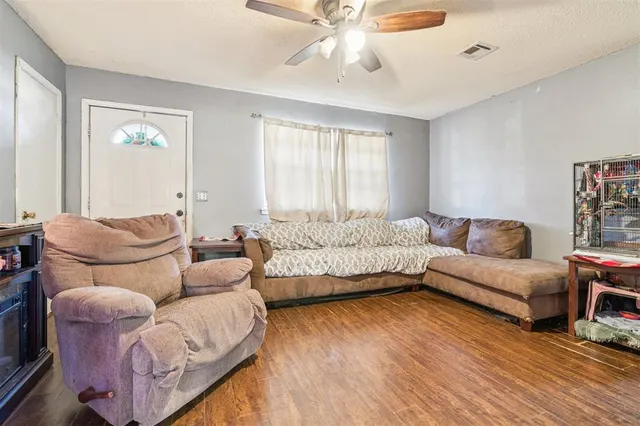 Photo 6 — 5001 S Georgia Place, Oklahoma City, OK 73129
